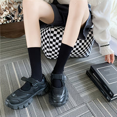 4 Pairs Women's Solid Tube Socks