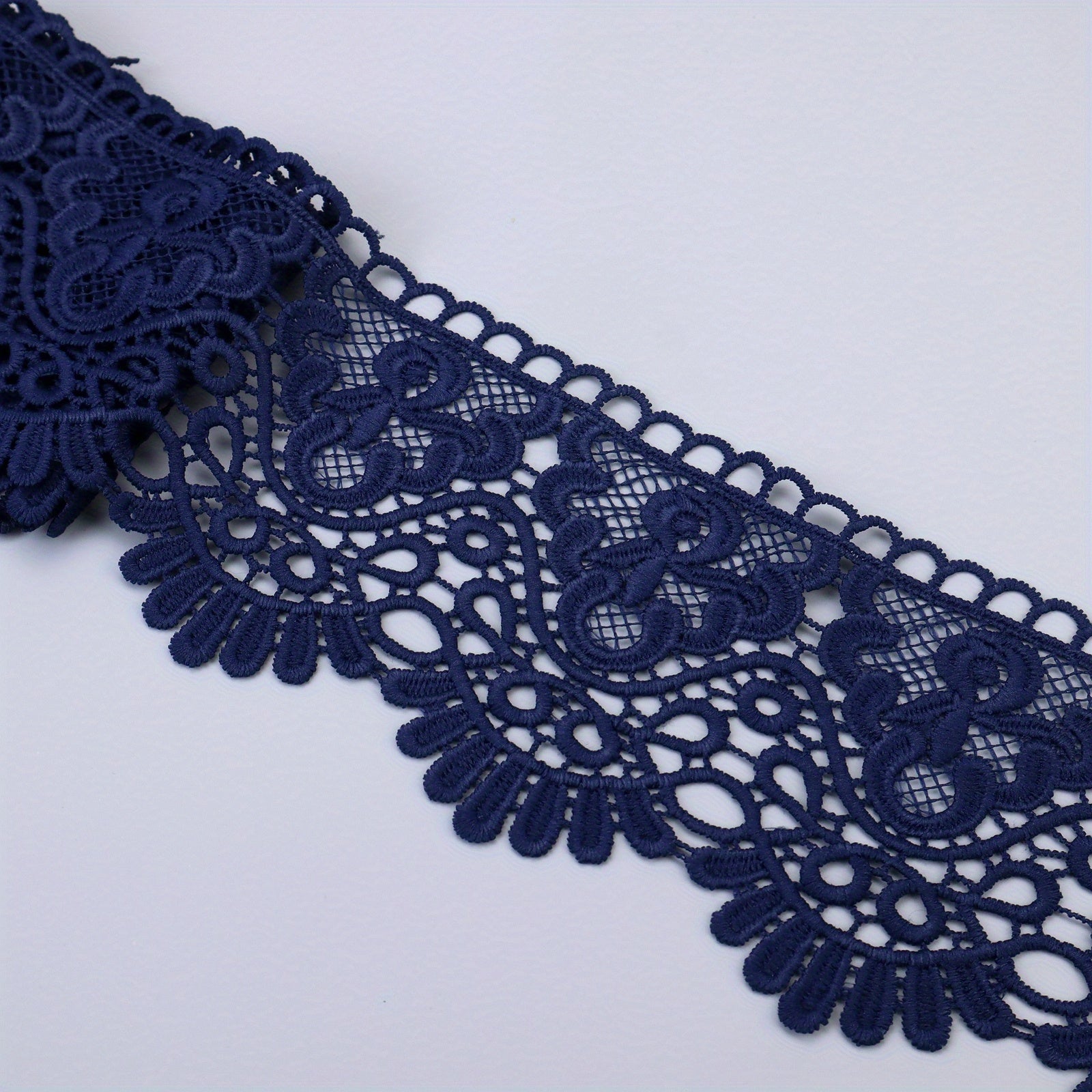 Europe Crown Lace Trim Pattern Inelastic Embroidery Lace