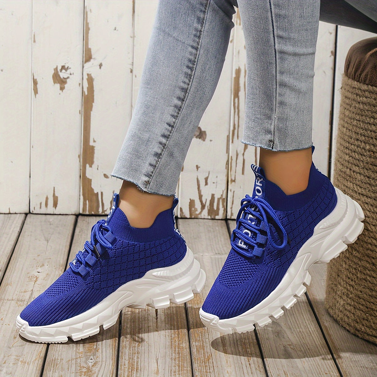 Mesh Breathable Shockproof Sports Shoes for Women