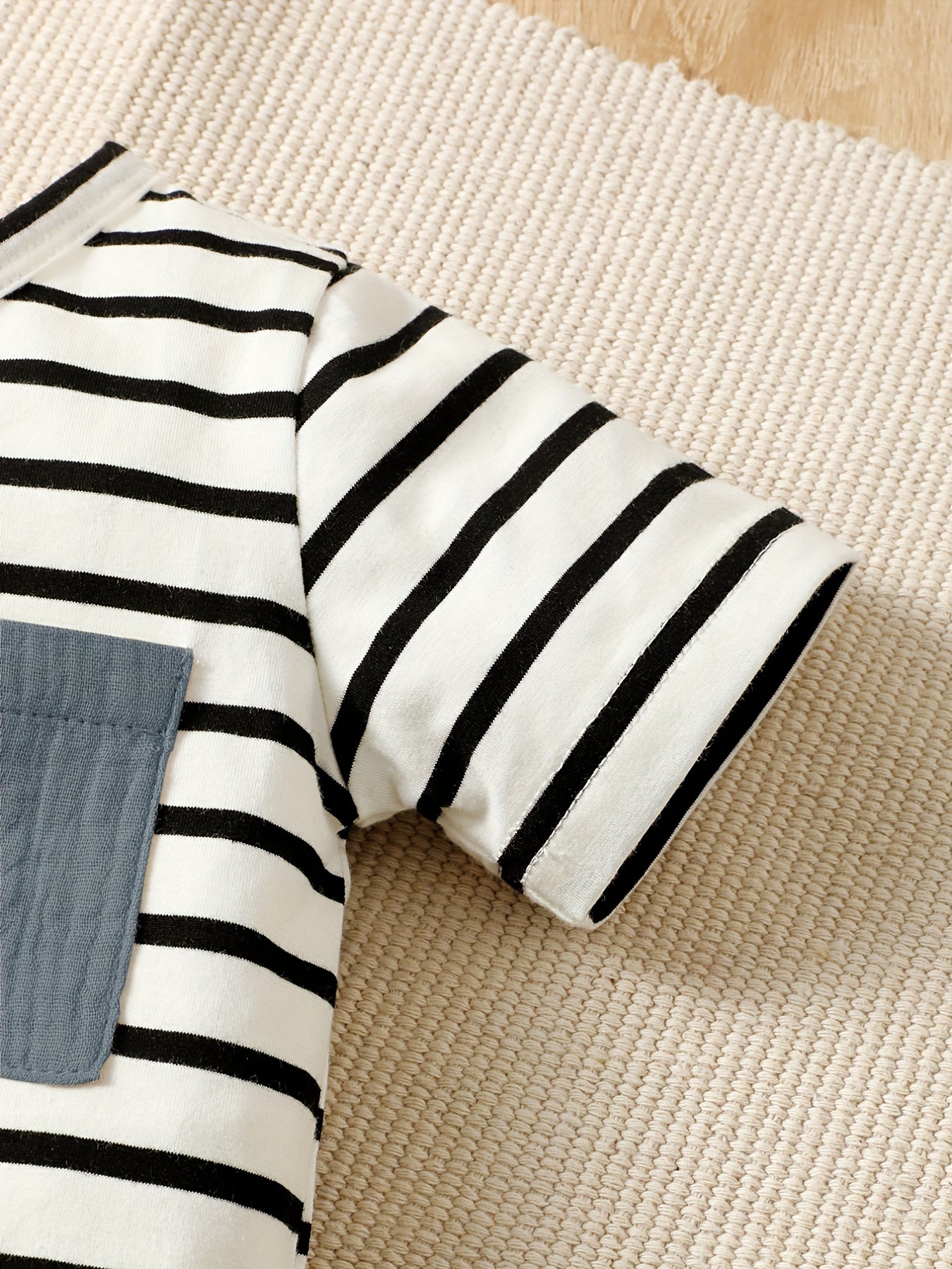 2pcs Little Boy Casual Striped Tees & Shorts Set Summer Kids Clothes