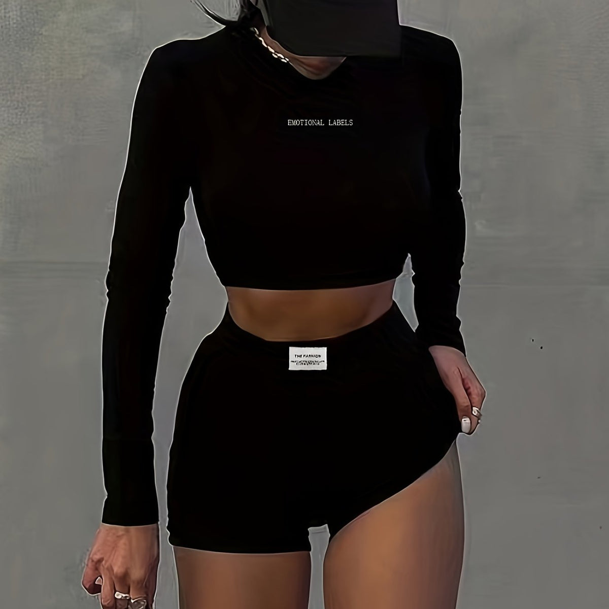 Casual Two Piece Set Crew Neck Long Sleeve Cropped Tops & Work Out Shorts