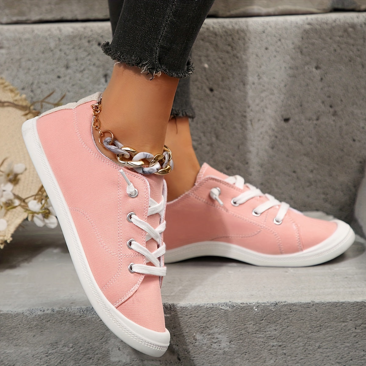 Women's Canvas Lace-Up Low Top Sneakers Lightweight & Breathable