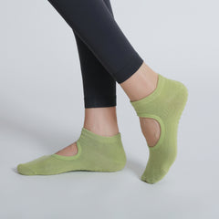 Comfy Non Slip Round Toe Yoga Socks