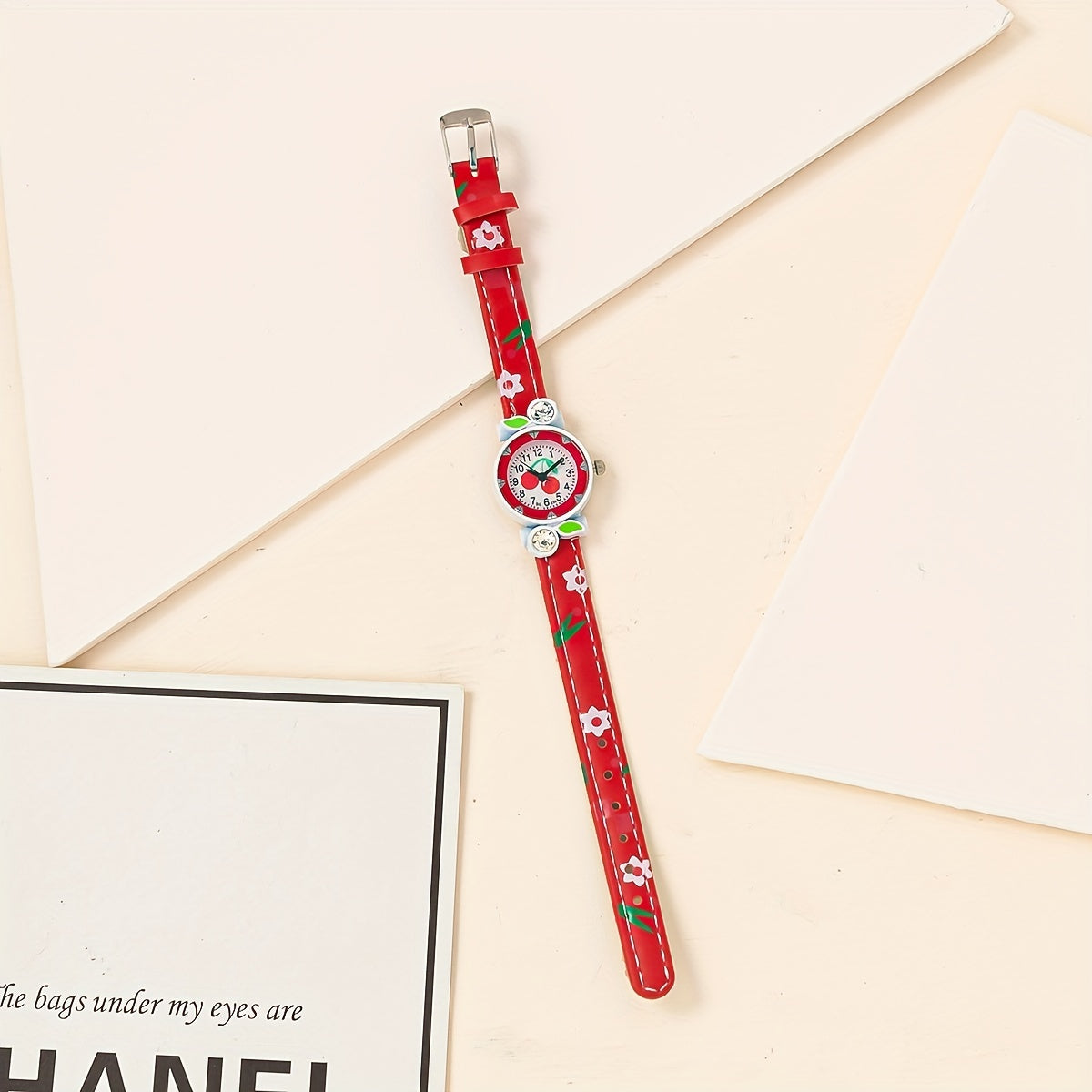 Casual Pointer Alloy Round Wrist Watch With Cherry Belt