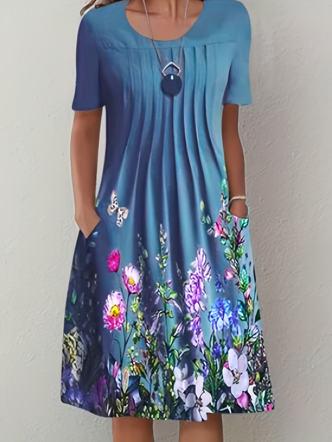 Floral Print Pleated Front Dress Short Sleeve Dual Pockets