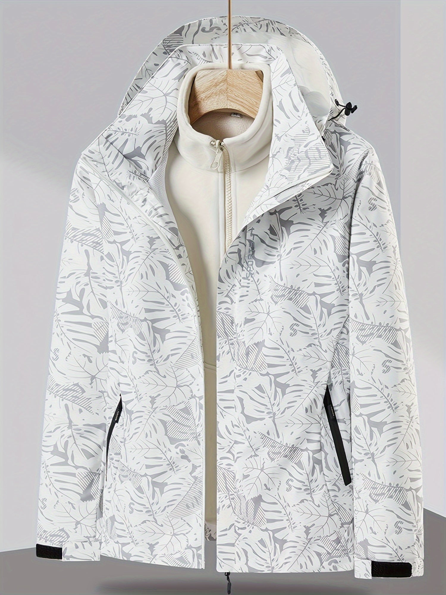 3 in 1 Outdoor Sports Jacket Windproof Warm Women's Activewear
