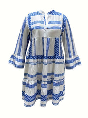  Geometric Print Bell Sleeve Smock Dress