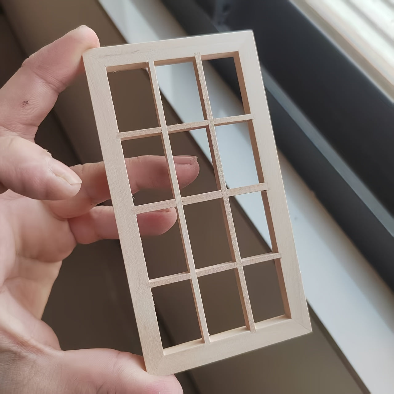 Mini Twelve Grid Window for Dollhouse Decoration