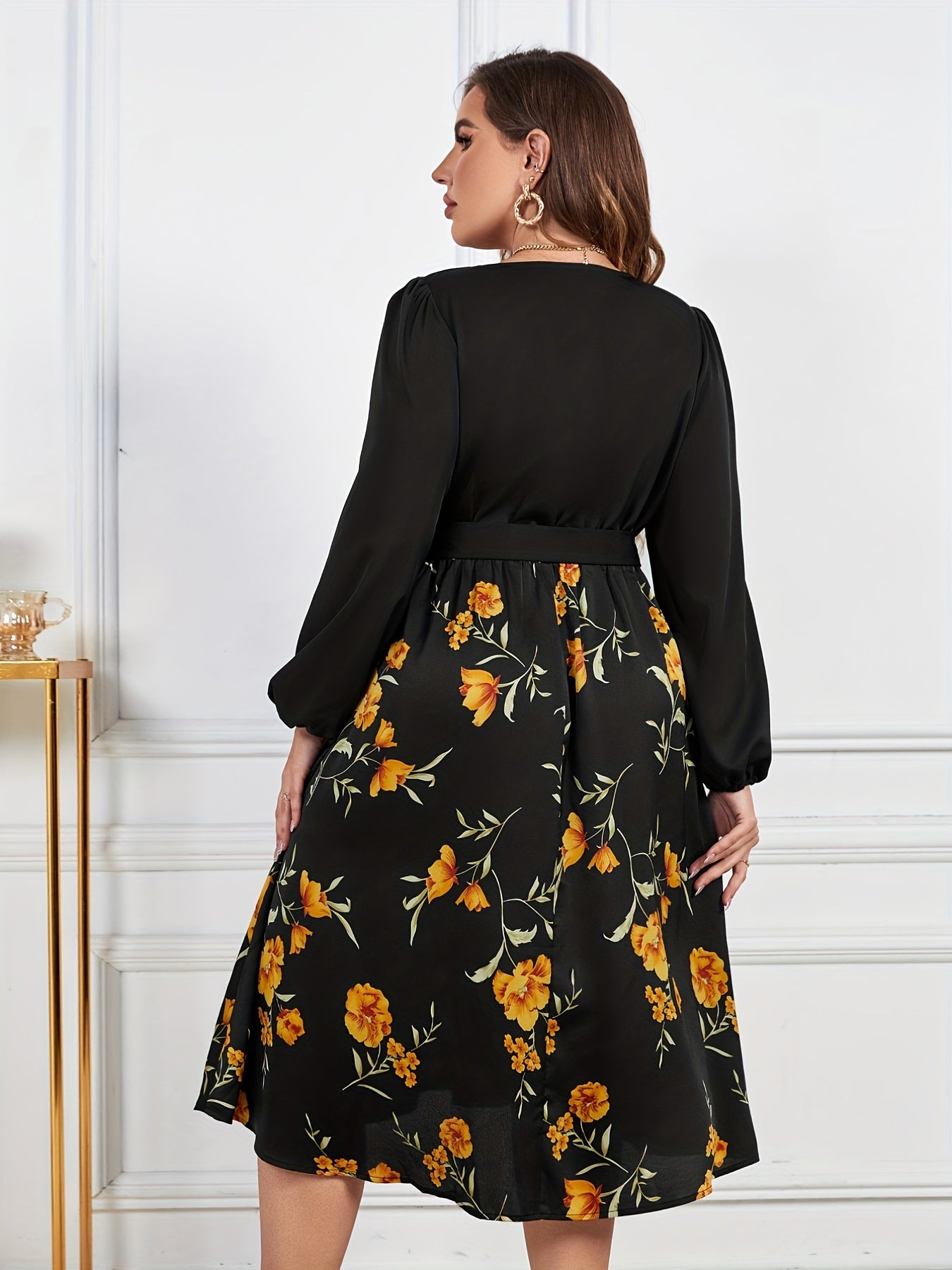 Floral Print Long Sleeve V Neck Midi Dress With Belt