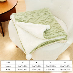 Warm Flannel Pet Blanket for Cats & Dogs