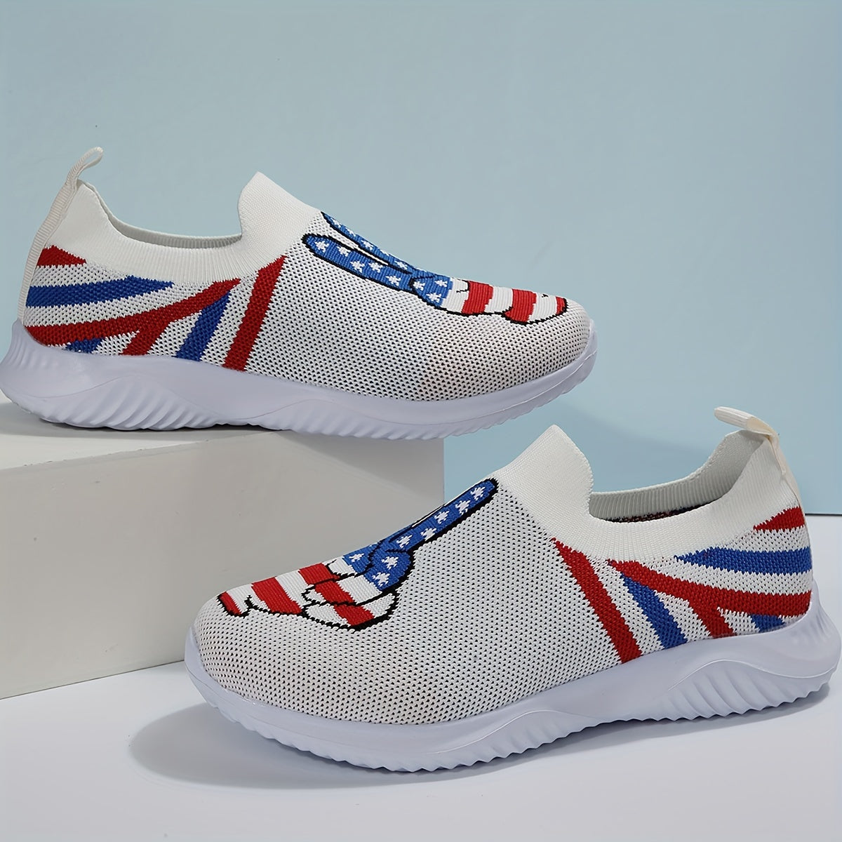 Women's Victory Gesture Graphic Walking Shoes Patriotic Casual Sneakers