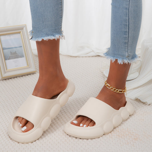 Thick Cloud Pattern Bathroom Slippers