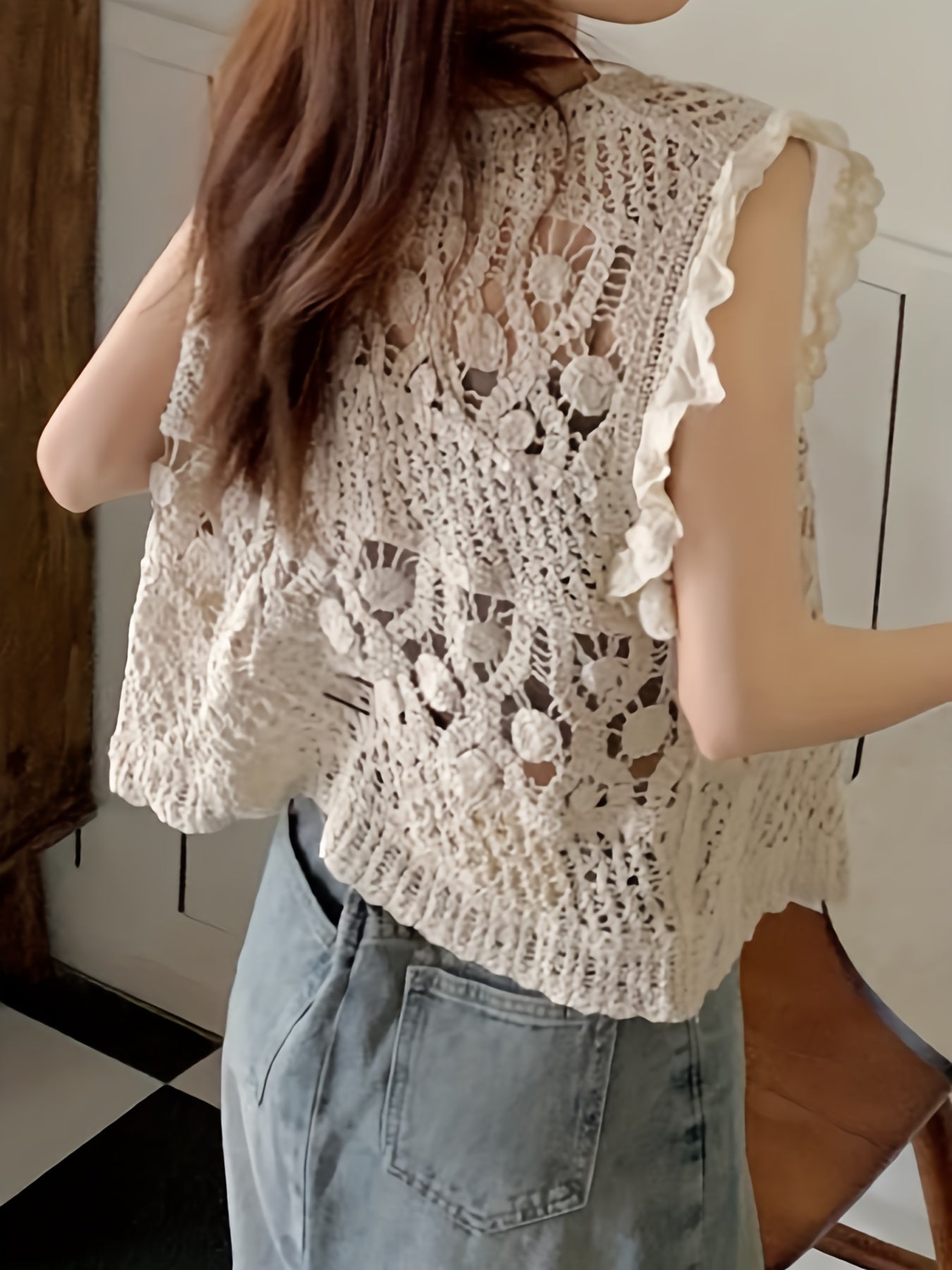 Scallop Trim Knitted Tank Top V Neck Sleeveless Crochet Top