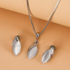 Oval Shape Pendant Necklace & Stud Earrings Set for Women & Girls