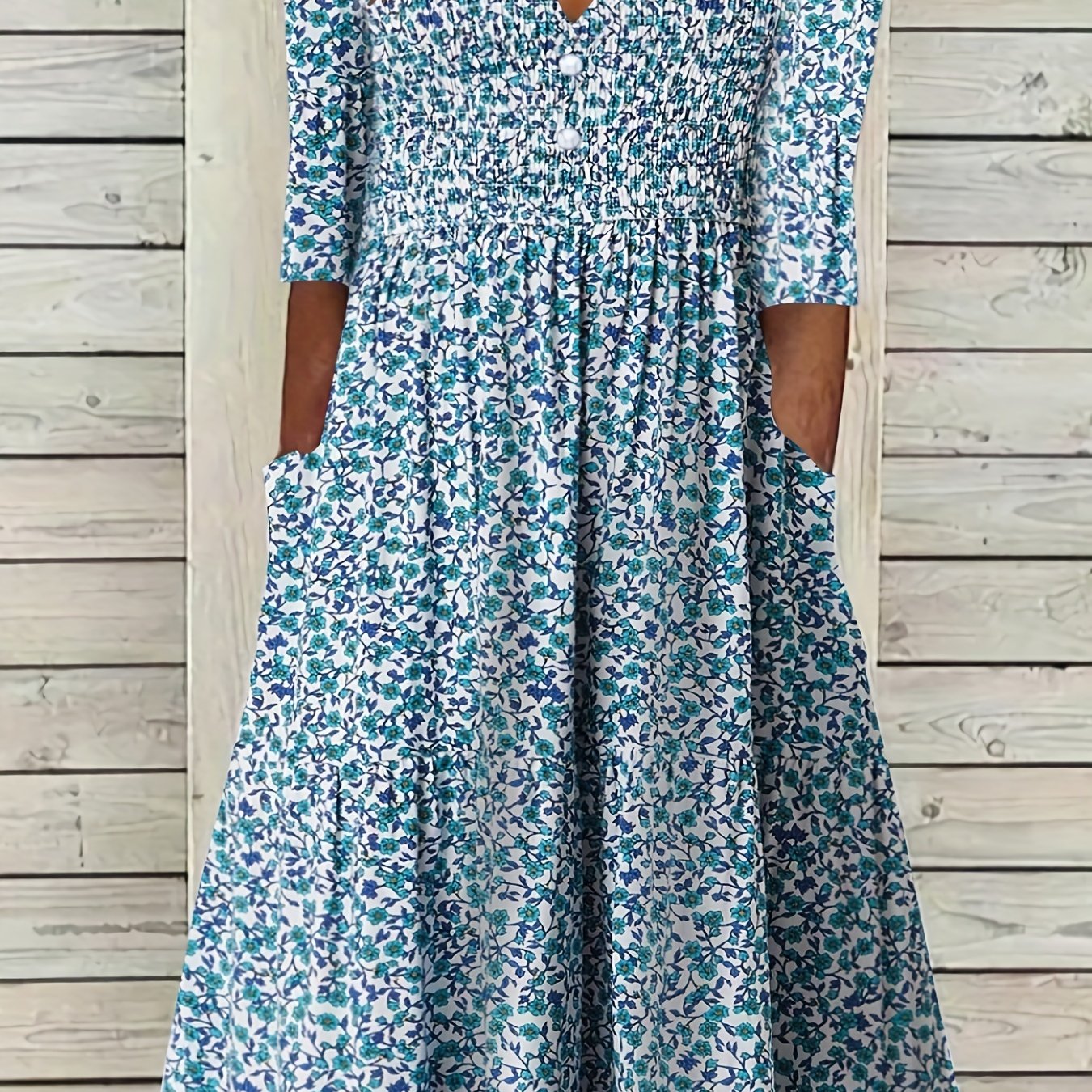  Ditsy Floral Print V Neck Dress With Pockets