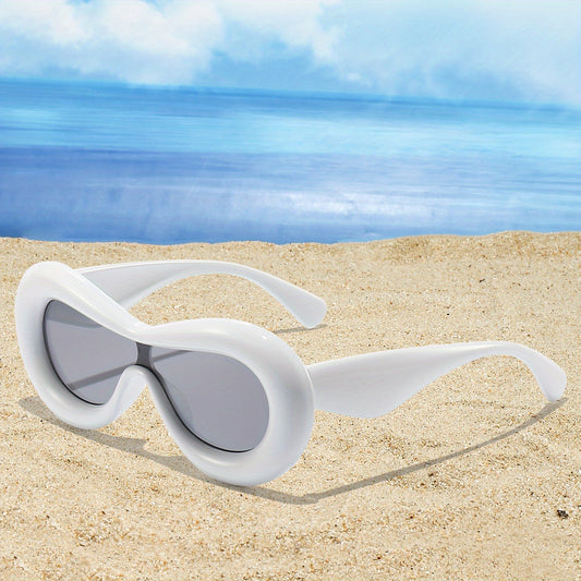 Cool Irregular Frame Men's Sunglasses for Street Photography
