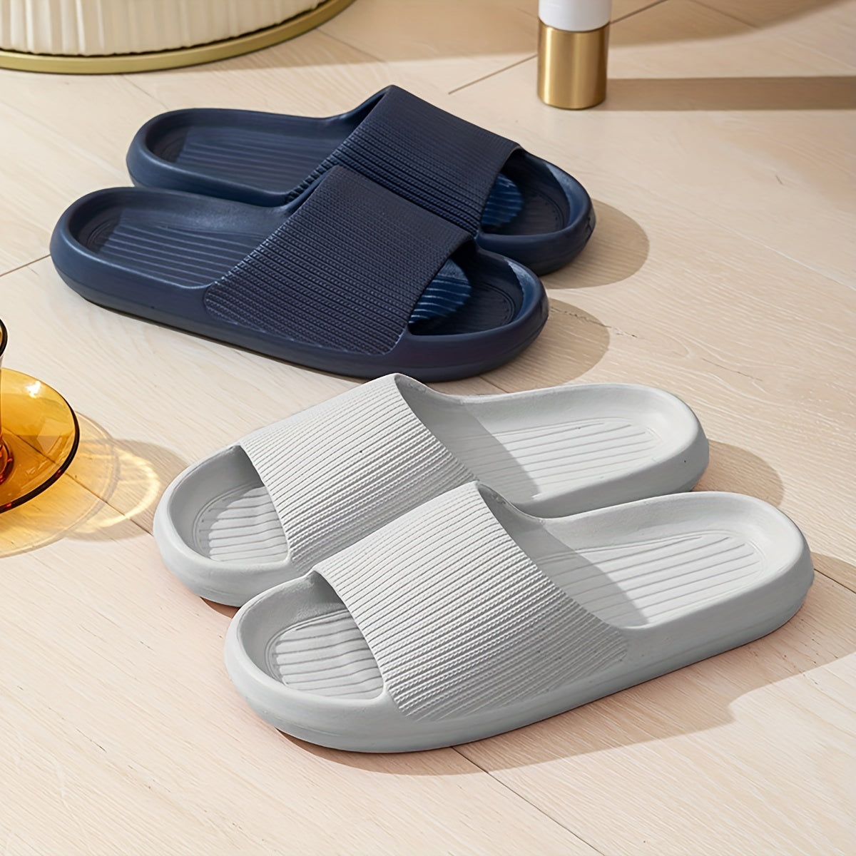 Men's Lightweight Non Slip Slippers for Indoor Outdoor Beach