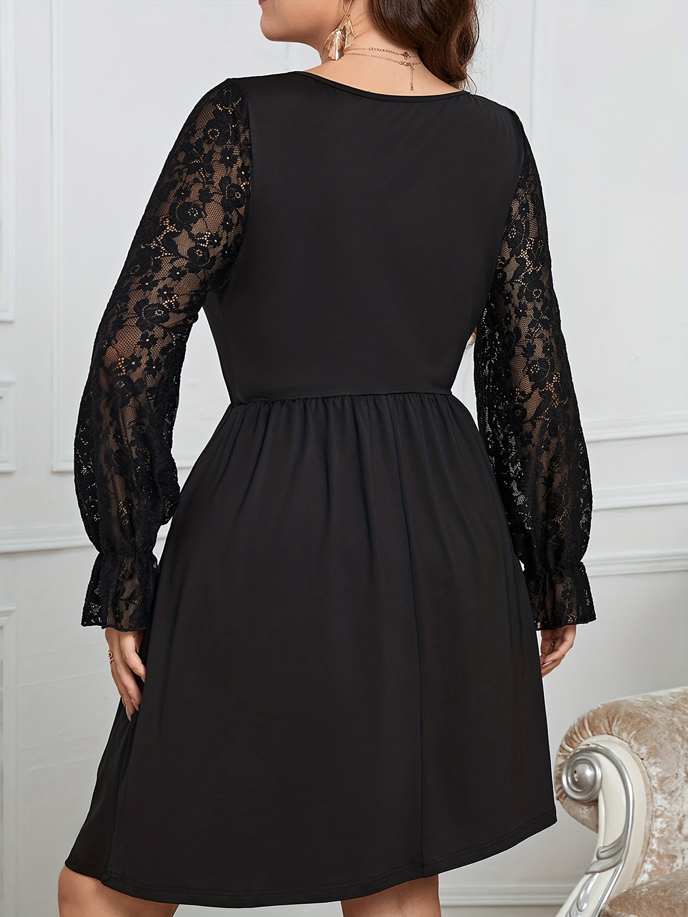  Casual Dress Women's Solid Lace Lantern Sleeve Round Neck Dress