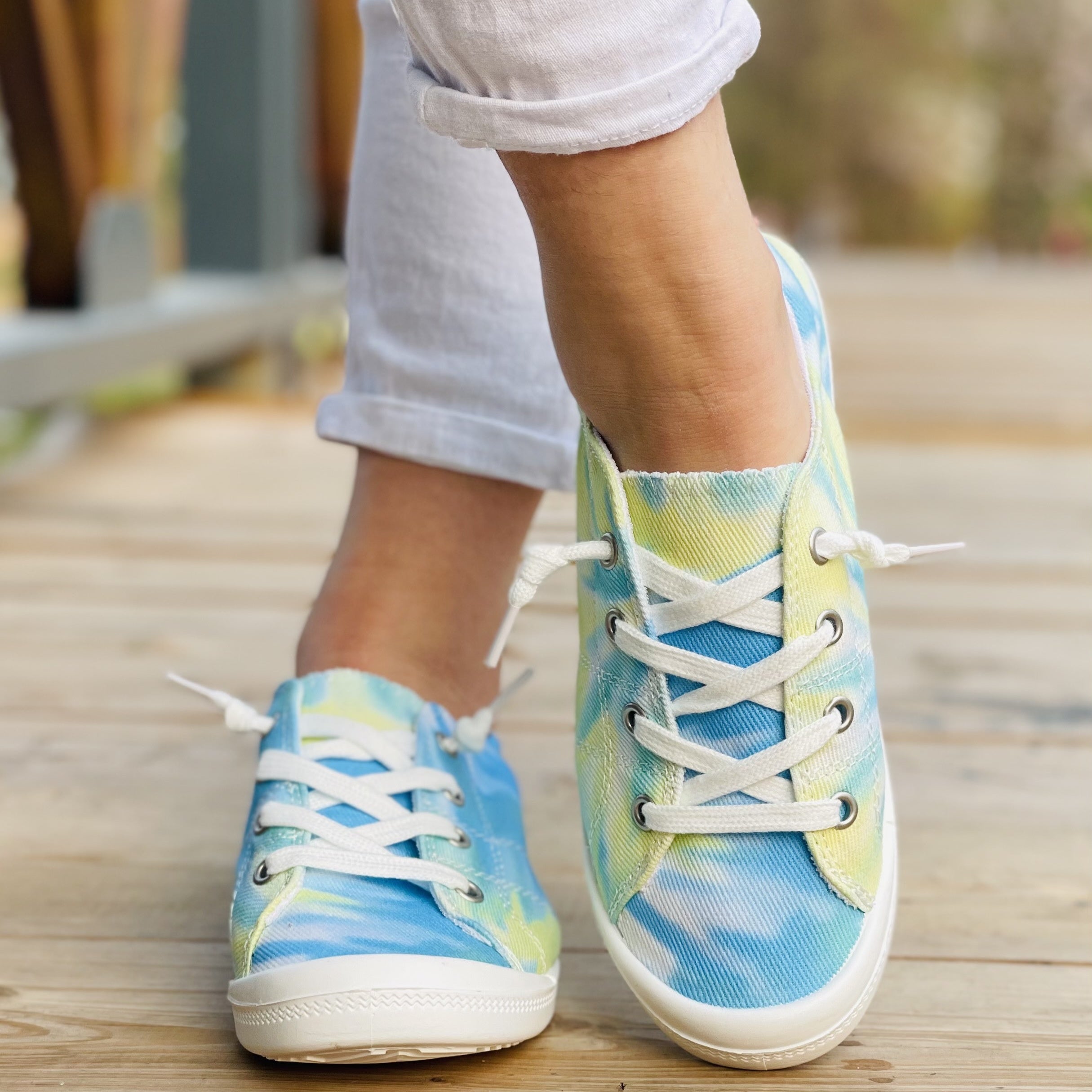 Tie Dye Low Top Flat Shoes Casual Lace Up Canvas Lightweight Walking Sneakers
