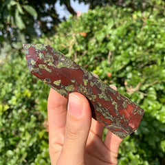 African Bloodstone Dragon's Blood Stone Pillar Tower Decoration