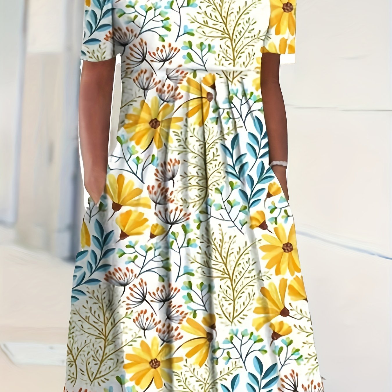  Floral Print Short Sleeve Ruched Dress With Pockets