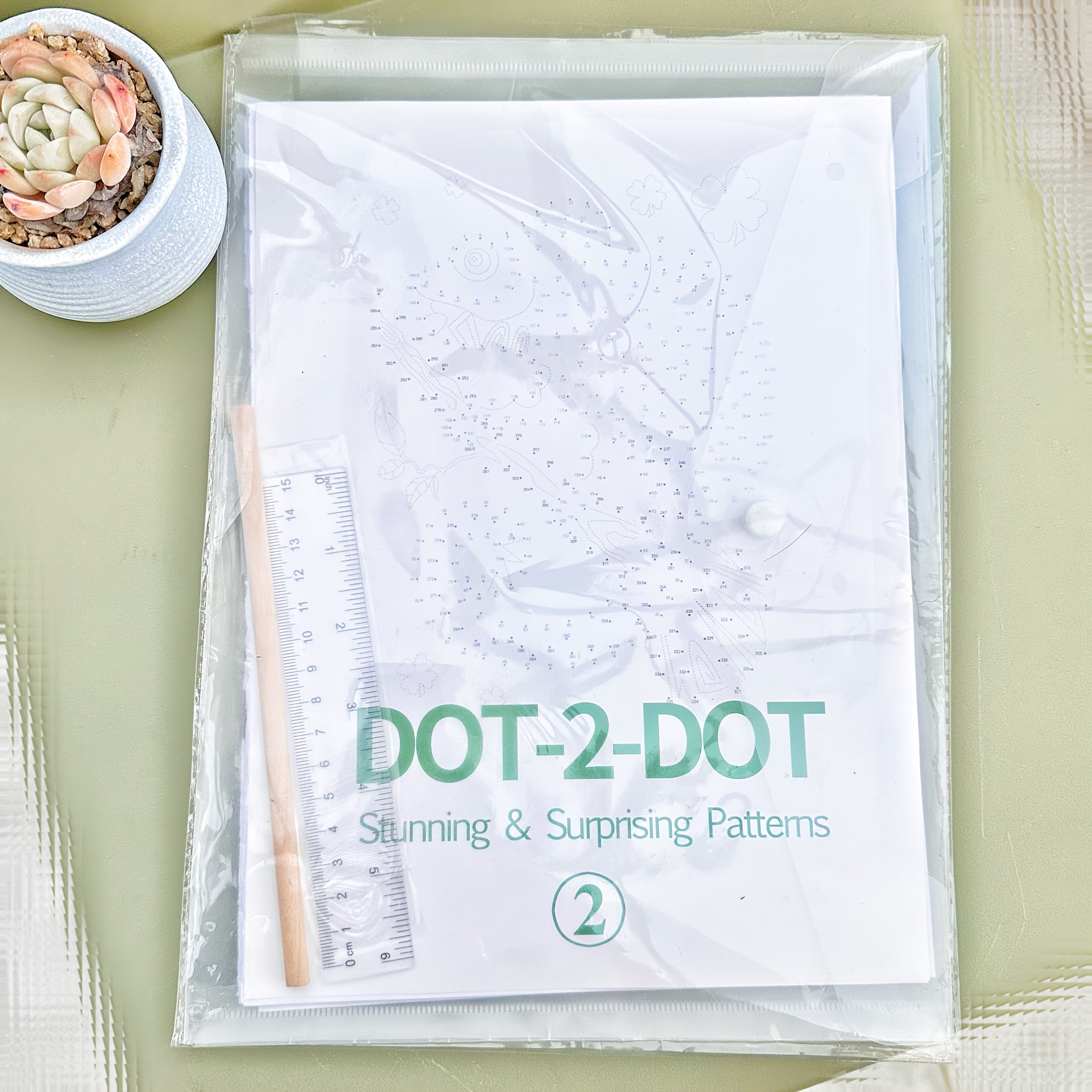 Relaxing Dot to Dot for Adults with 10,000 Challenges
