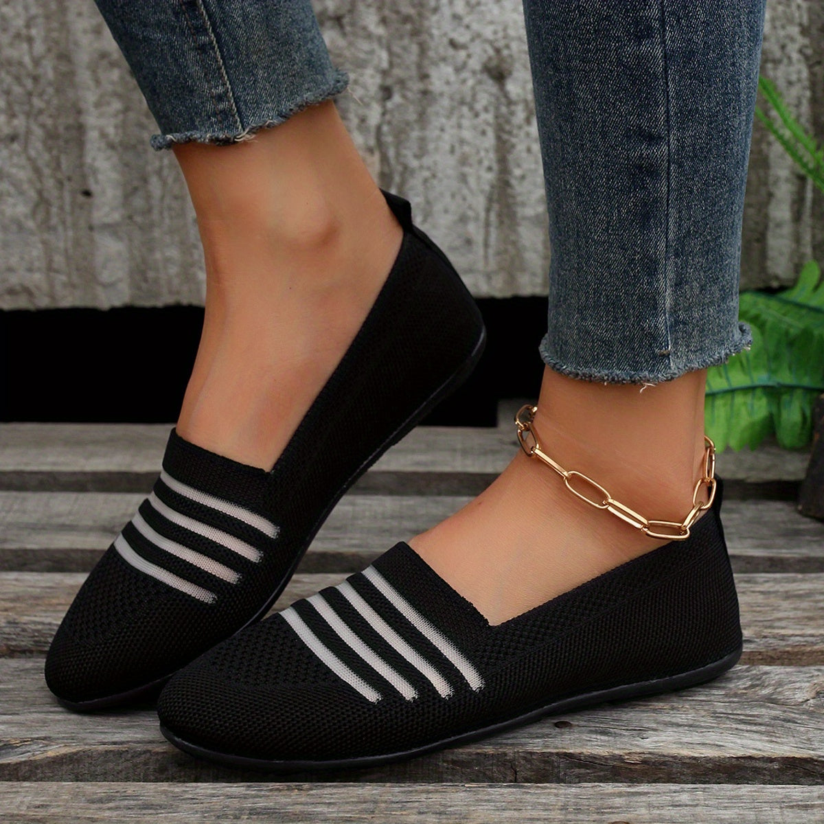 Women's Mesh Slip On Soft Sole Walking Shoes Casual Flats