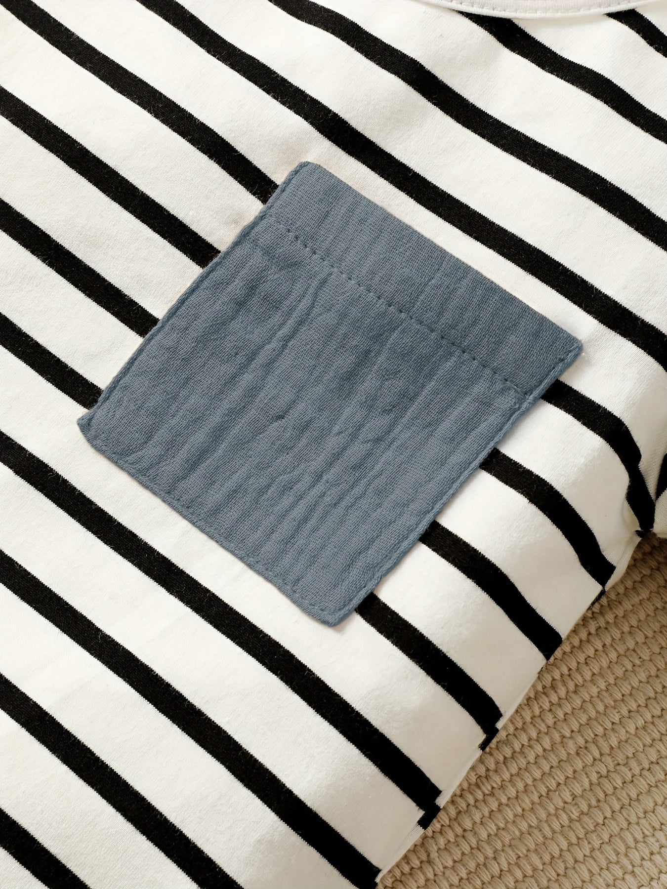 2pcs Little Boy Casual Striped Tees & Shorts Set Summer Kids Clothes