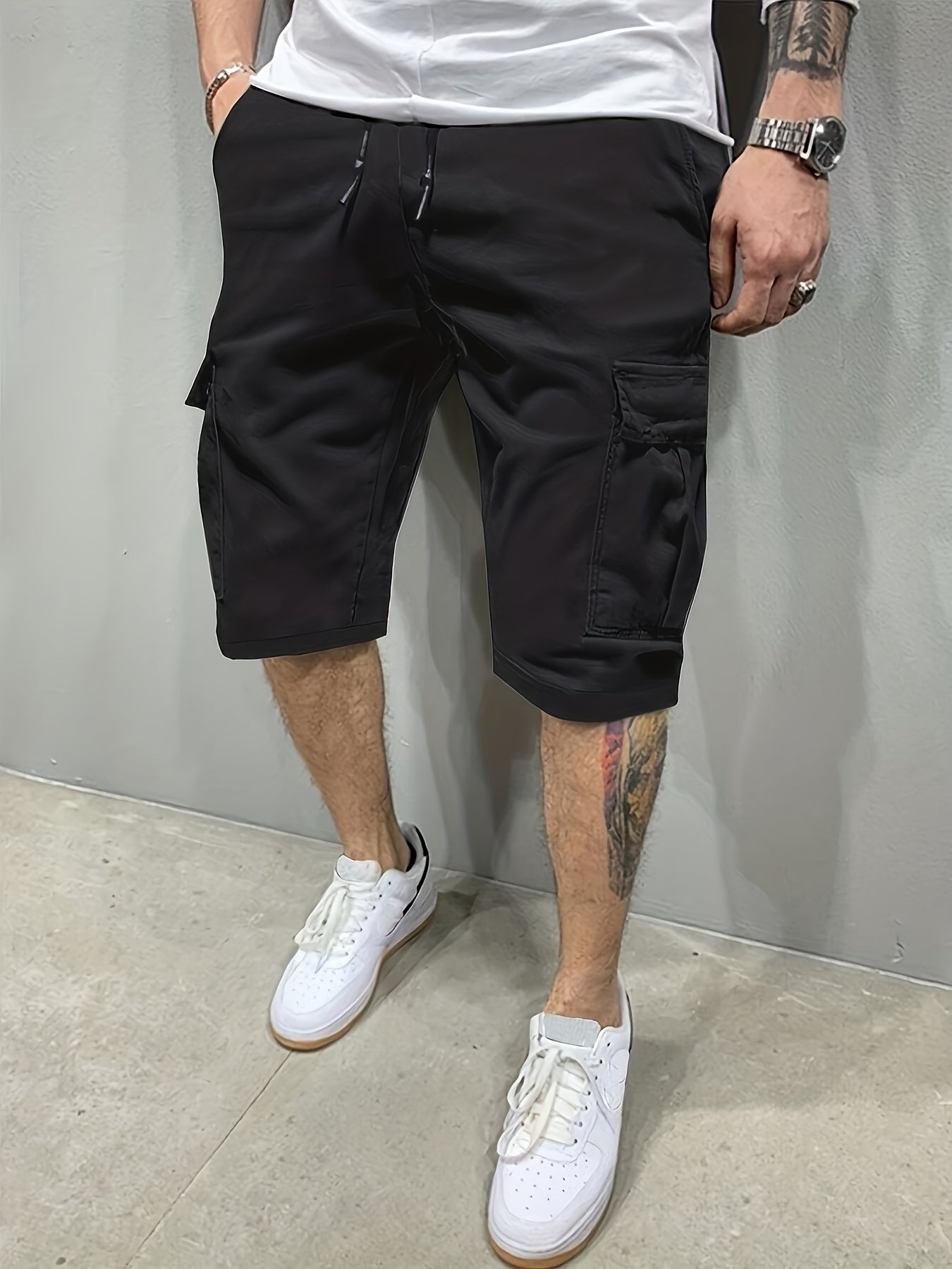 Men Drawstring Cargo Shorts with Flap Pockets