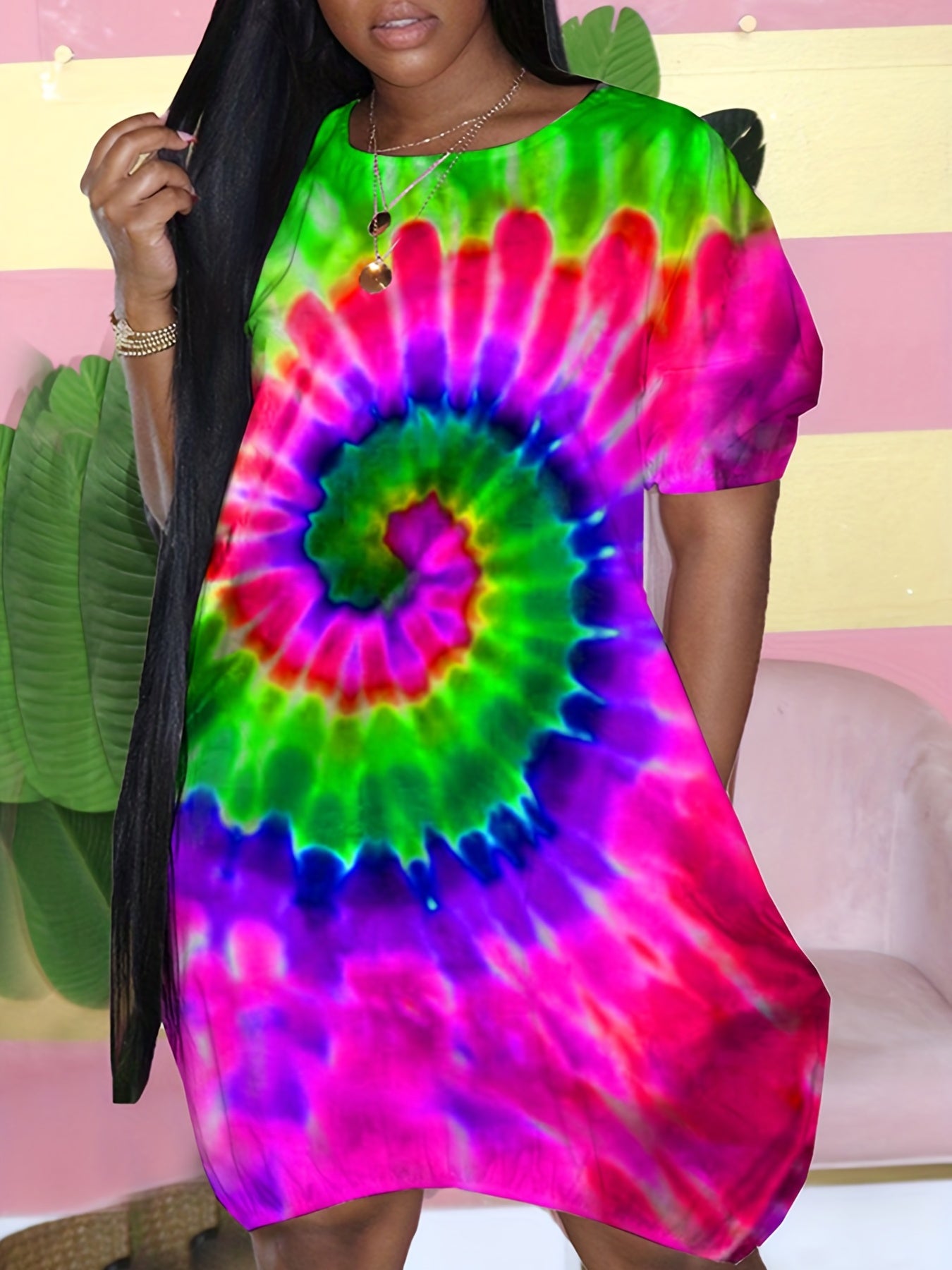  Tie Dye Short Sleeve Round Neck Dress