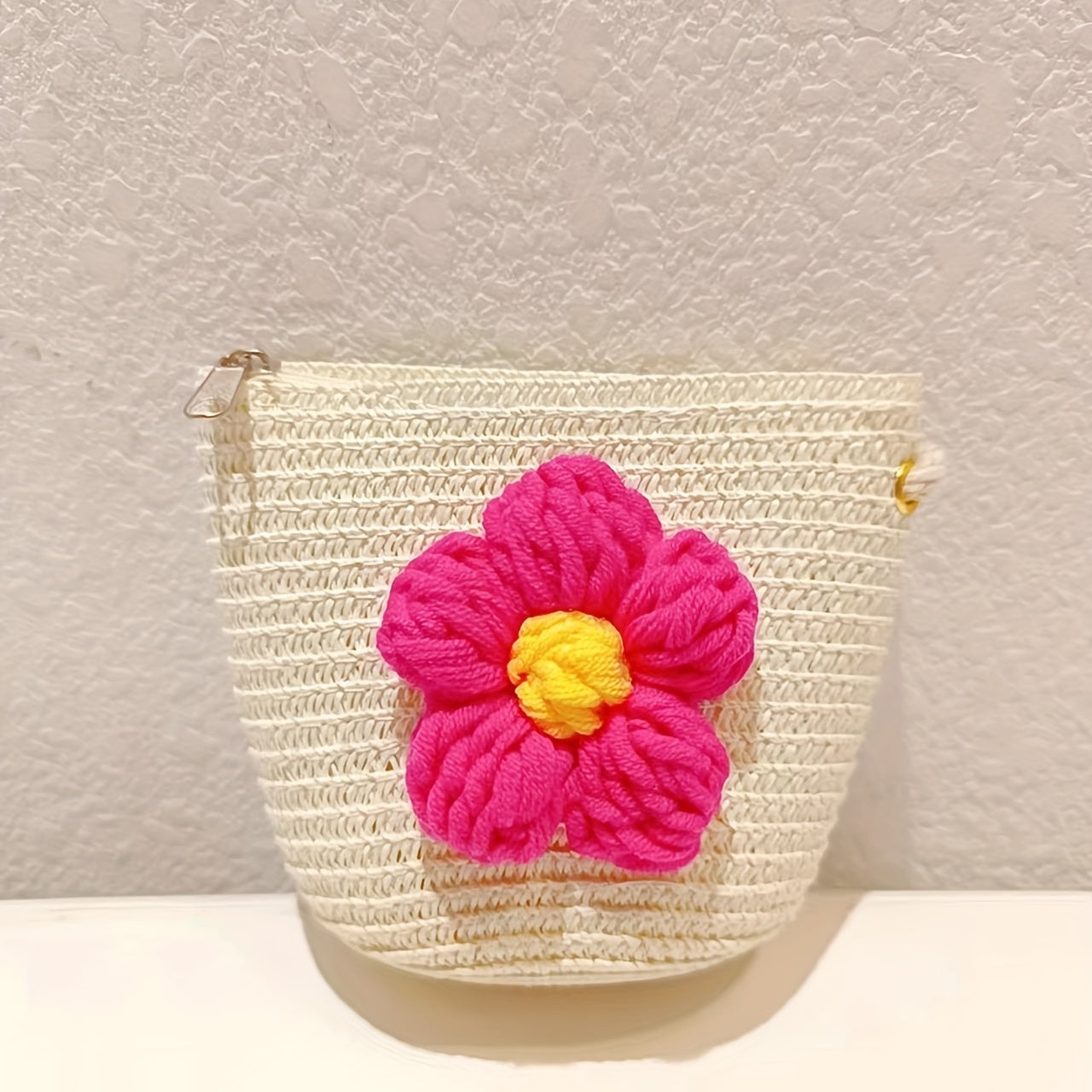 Straw Crossbody Bag With Zipper Woven Shoulder Bag For Beach