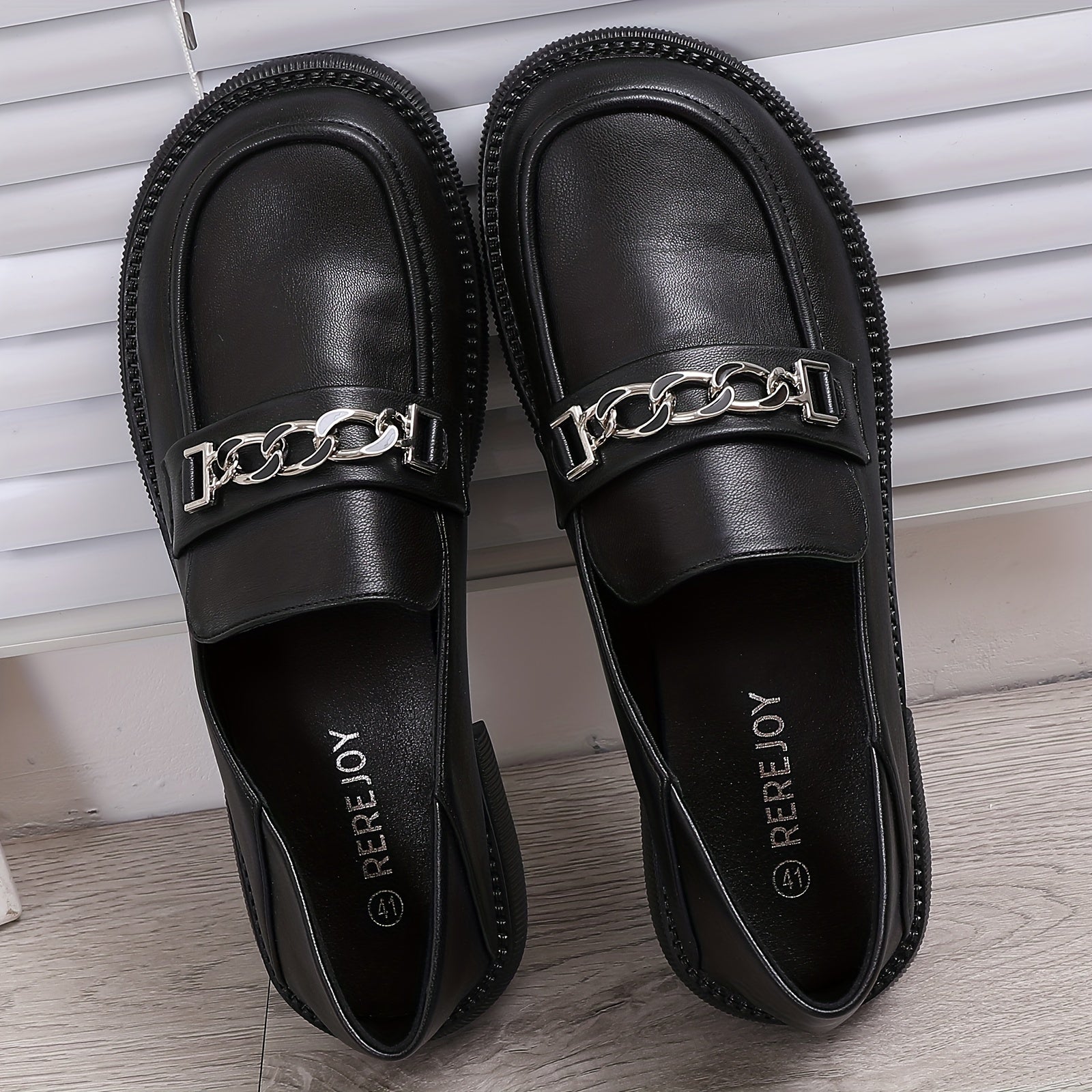 Women's Chain Decor Loafers Thick Sole Slip On Casual & Preppy Shoes