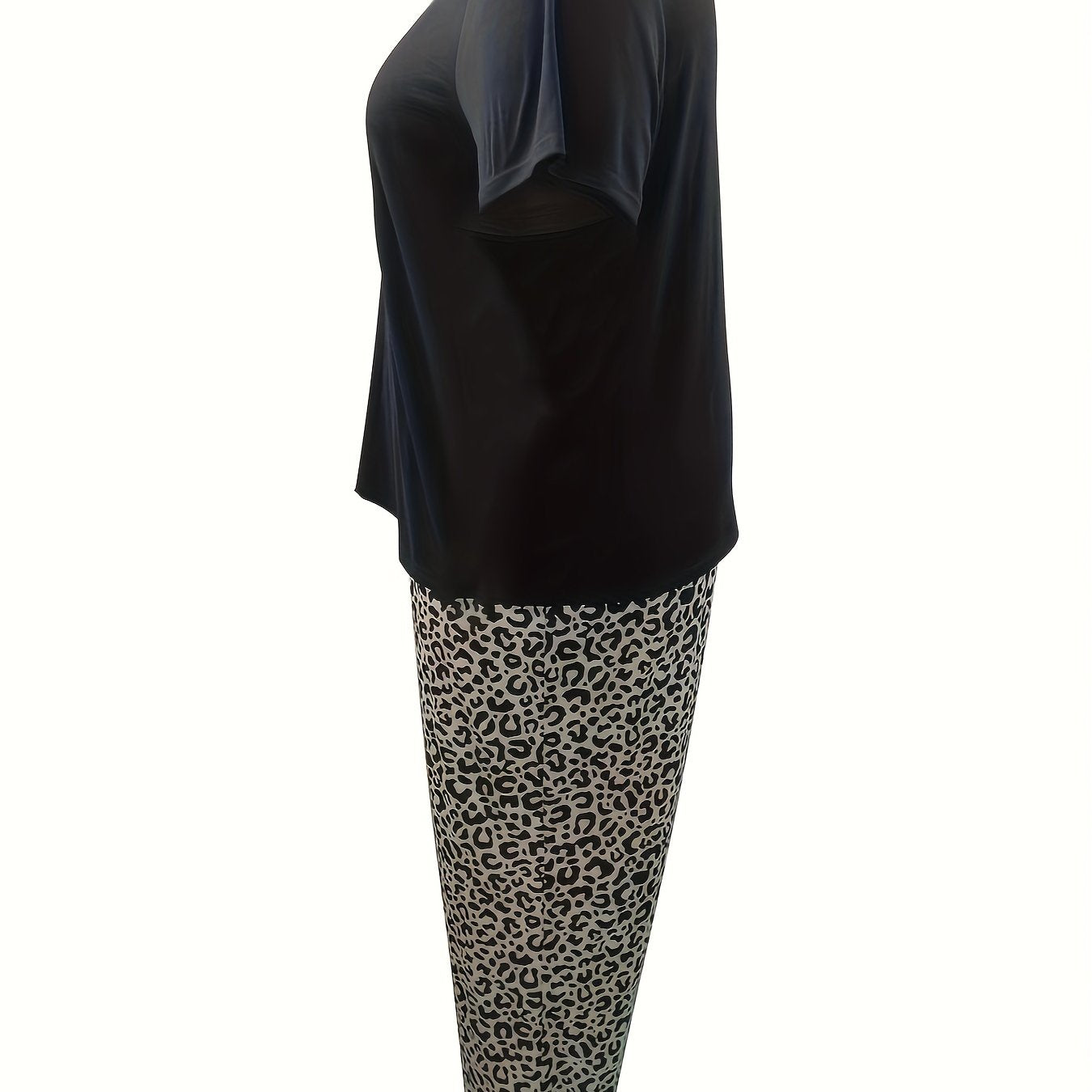  Cap Sleeve V Neck Tee & Leopard Print Pants Loungewear Set