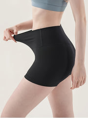 Hip Lifting Yoga Sports Shorts Slim Fit Workout Shorts