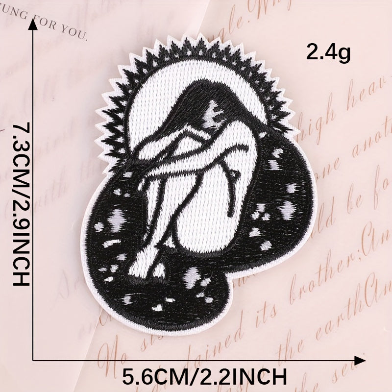2pcs Punk Skull Embroidered Badges Iron-On Patches for Costume Decoration