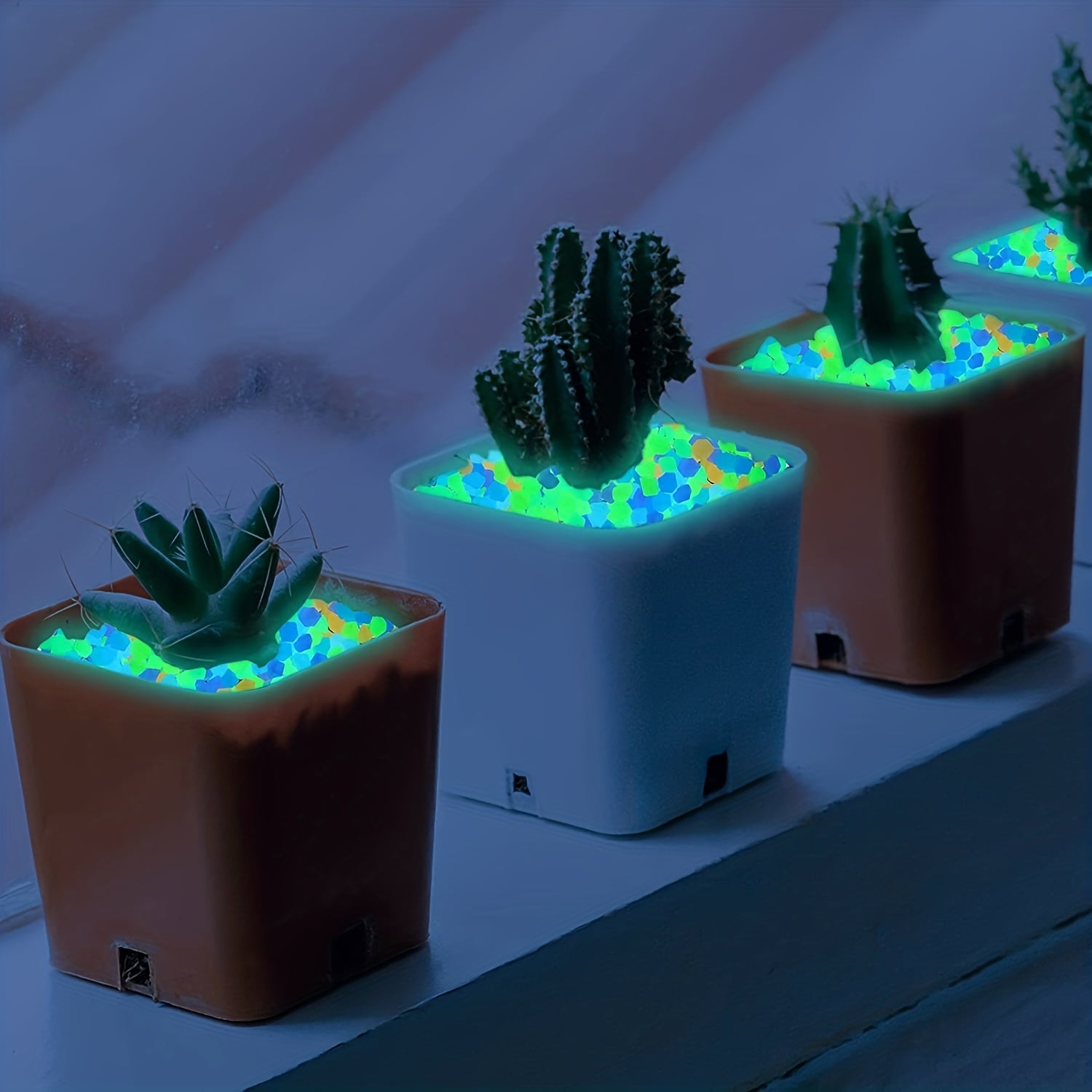 50PCS Luminous Resin Stones for Garden and Fish Tank