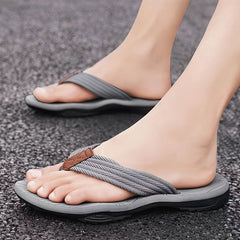 Men's Lightweight Comfy Non Slip Flip Flops for Beach Summer