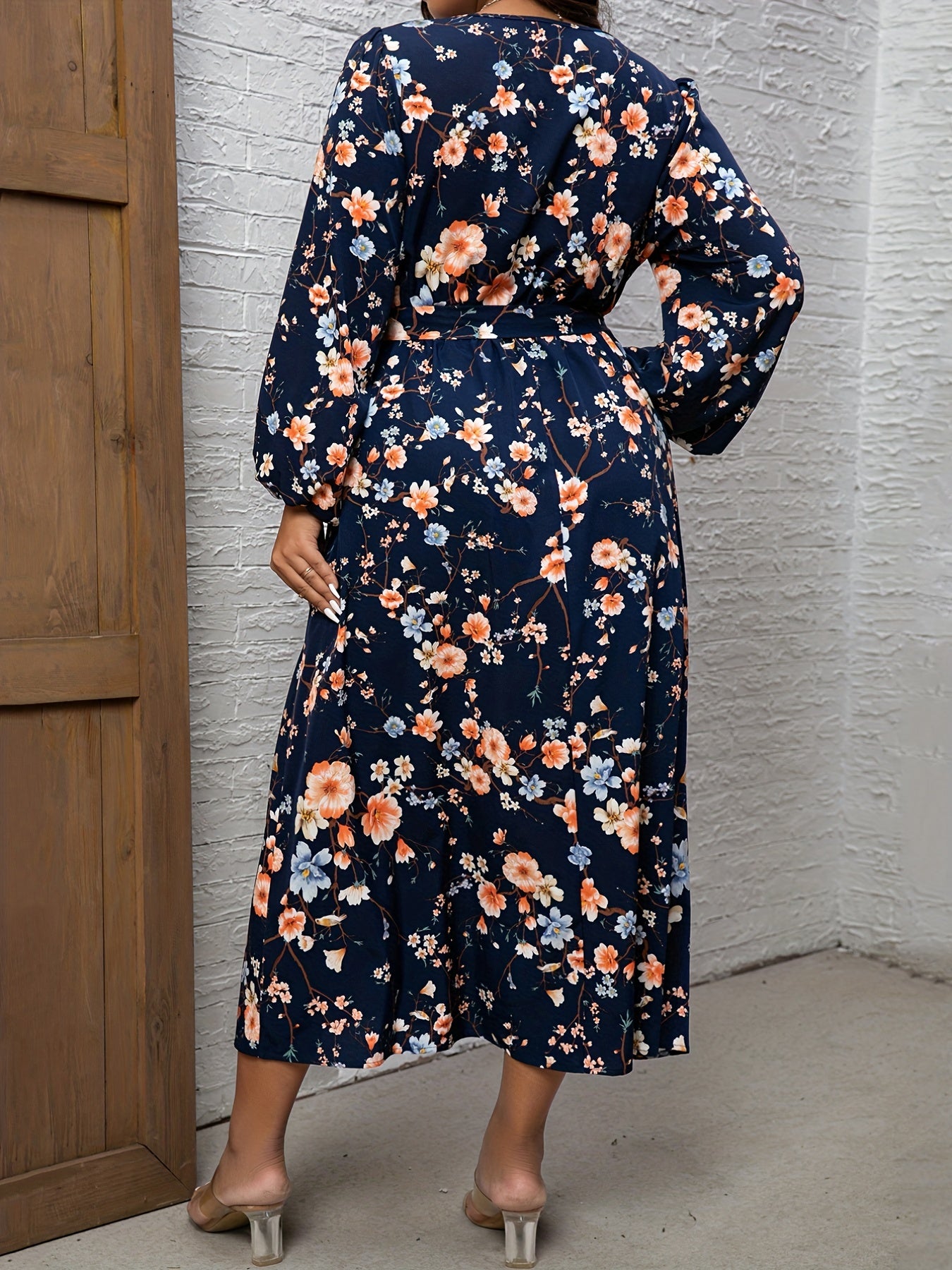  Floral Print Long Sleeve Maxi Dress With Belt