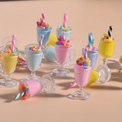 4pcs Mixed Faux Ice Cream Set Dollhouse Ornaments Plastic Material