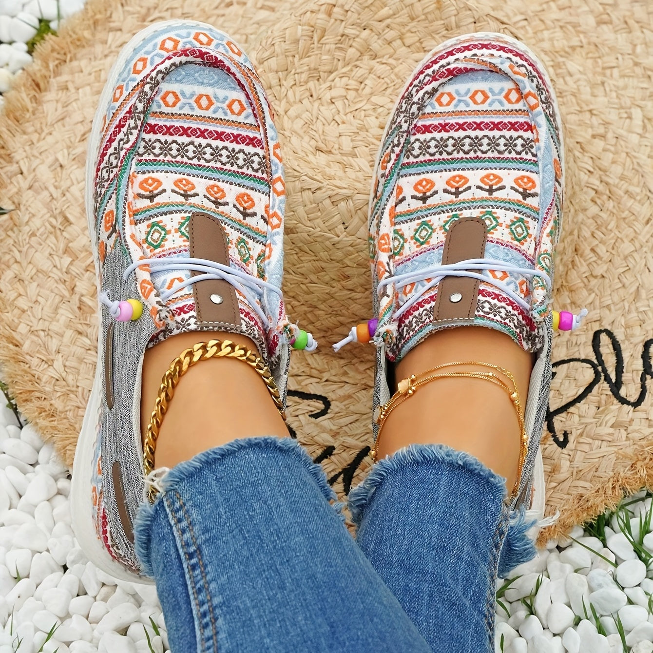 Women's Retro Flower Pattern Canvas Shoes Lightweight Outdoor Sneakers