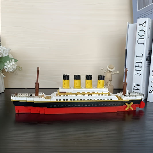 Deluxe Cruise Building Blocks Classic Boat Model Stylish Desktop Decoration