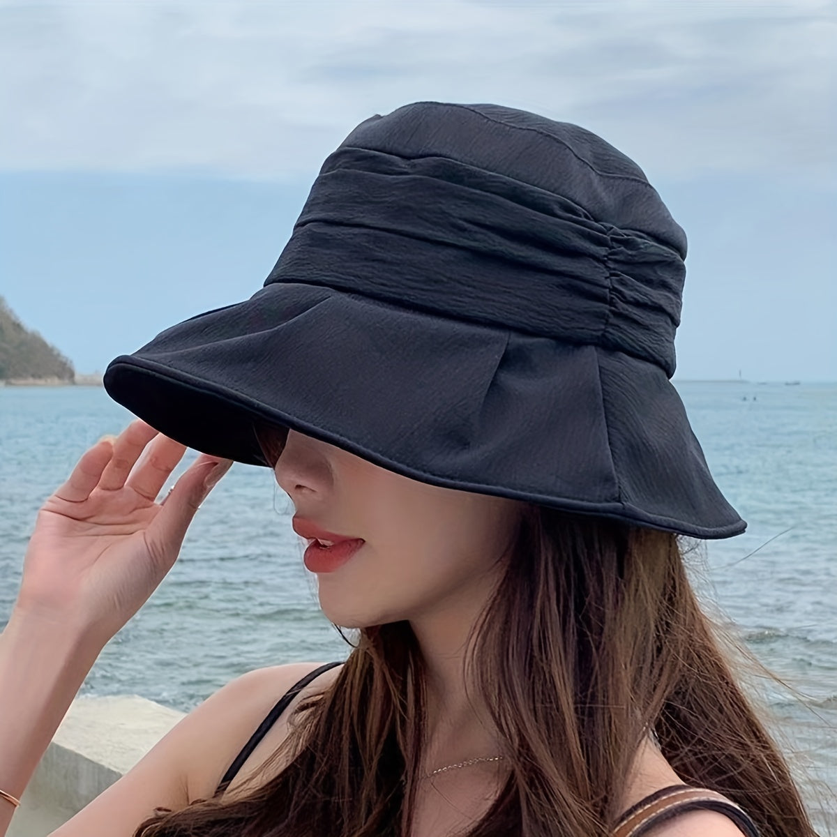 Ruched Solid Bucket Hat Wide Brim UV Protection Basin Hat Lightweight Foldable