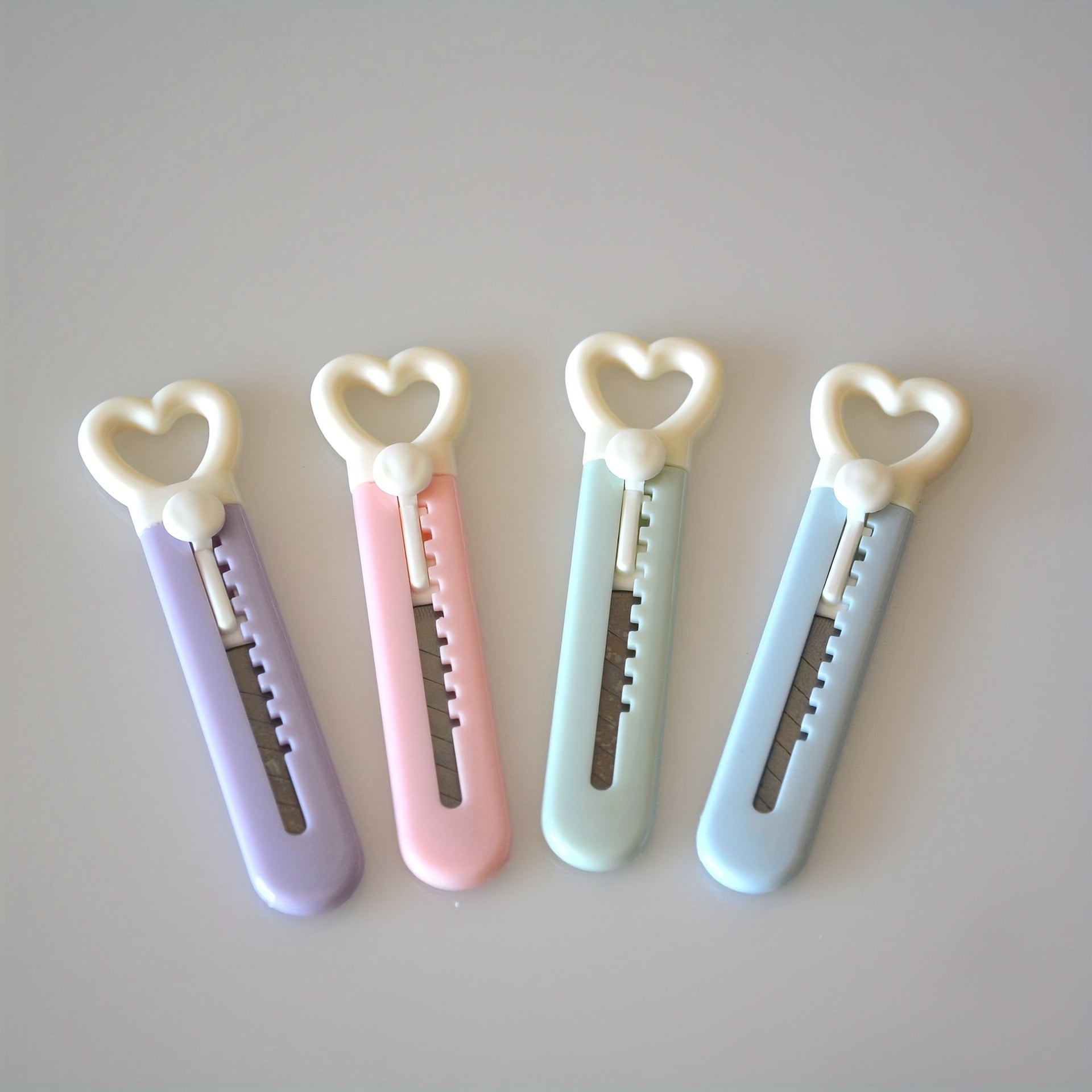 Heart Shape Retractable Box Cutters Office & Home Use