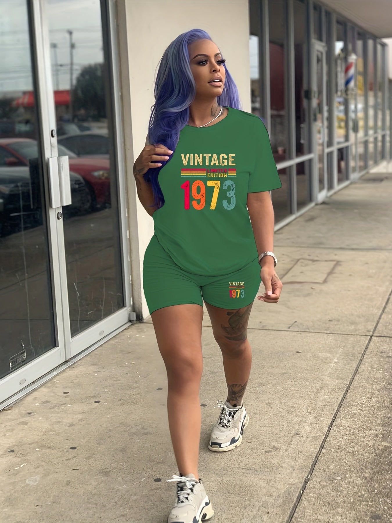 1973 Print Two-piece Set Crew Neck Tee & Slim Shorts Outfit Women's Clothing