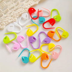 50pcs Marking Buckles Safety Pins with Storage Box Mini Knitting Needles