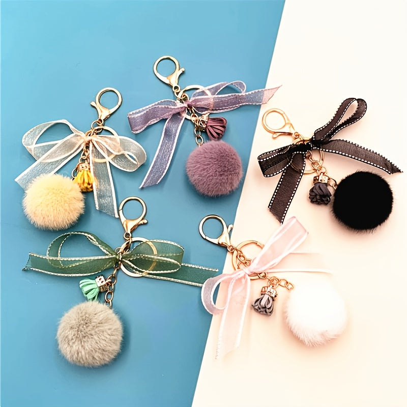 Plush Ball Keychain - Fun & Practical Gift for Women & Men