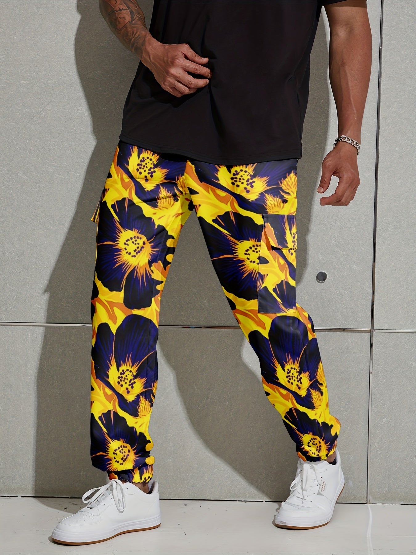 Flower Print Men's Cargo Jogger Pants