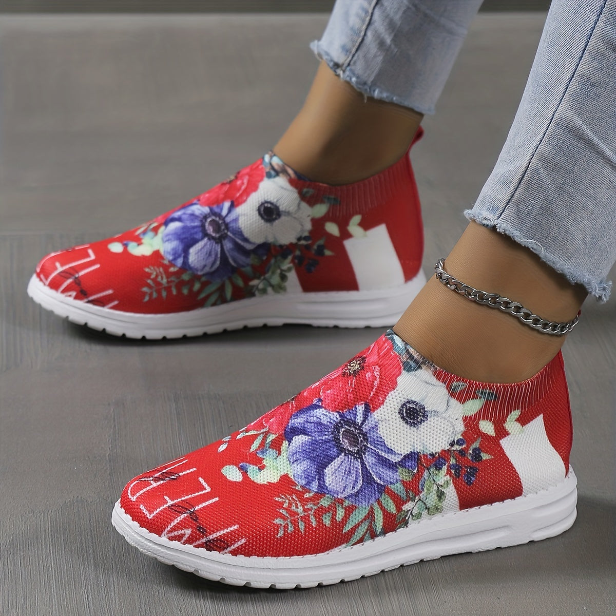 Women's Floral Slip On Low Round Toe Shoes Lightweight Outdoor Shoes
