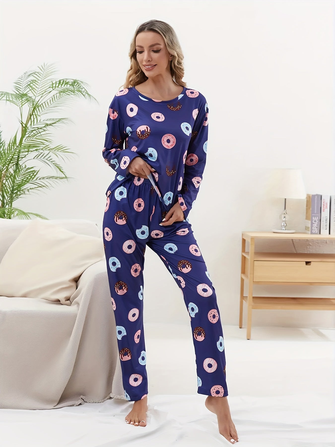 Donut Print Pajama Set Crew Neck Top & Pants Women's Sleepwear