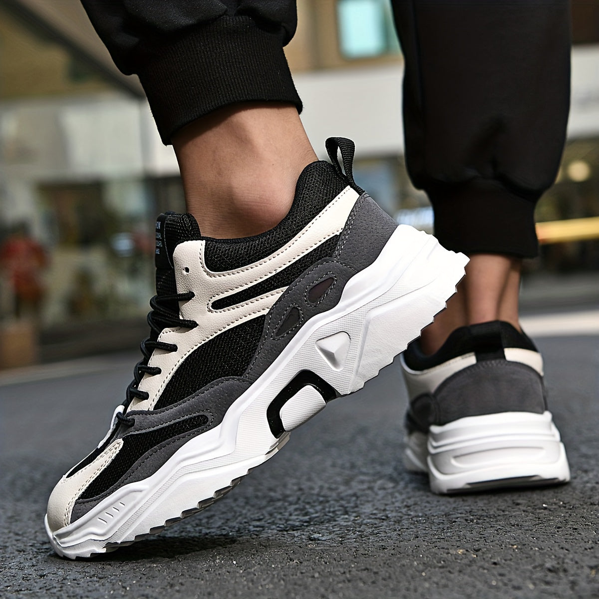 Men's Breathable Mesh Lace up Walking Shoes Casual Outdoor Sneakers